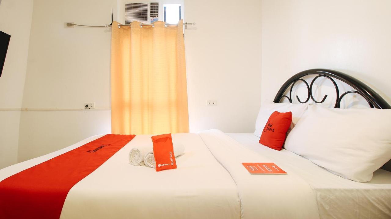 Reddoorz Plus @ Jardin Suites Guadalupe Nuevo Mandaluyong Eksteriør bilde