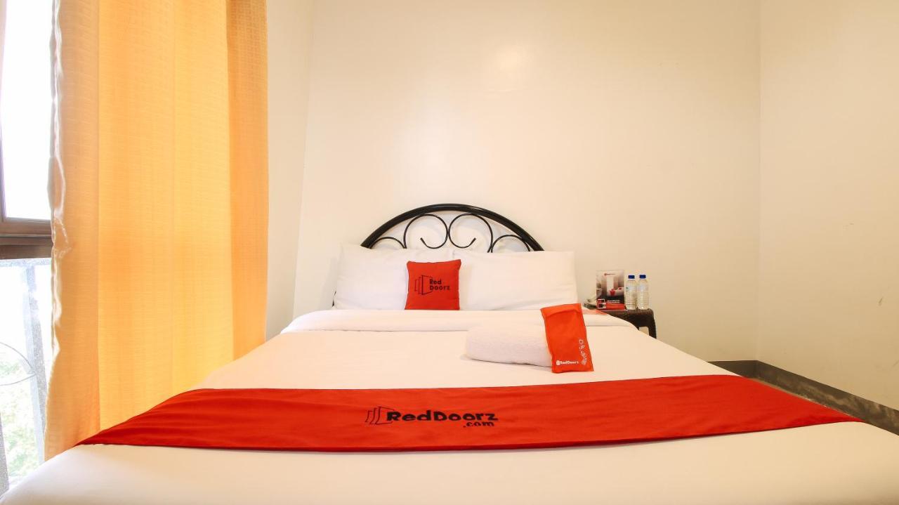 Reddoorz Plus @ Jardin Suites Guadalupe Nuevo Mandaluyong Eksteriør bilde