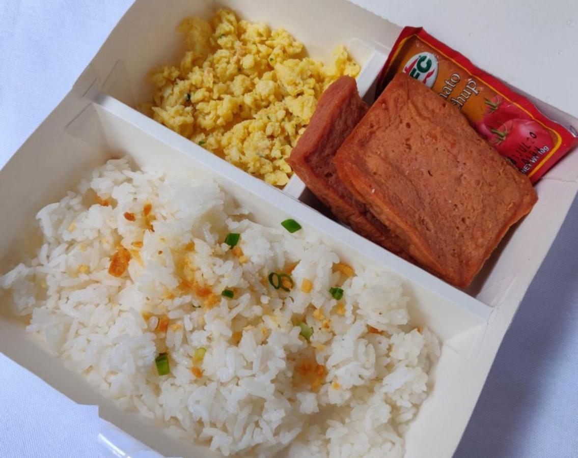 Reddoorz Plus @ Jardin Suites Guadalupe Nuevo Mandaluyong Eksteriør bilde
